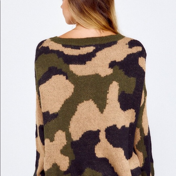 Camo Sweater - Picture 2 of 3